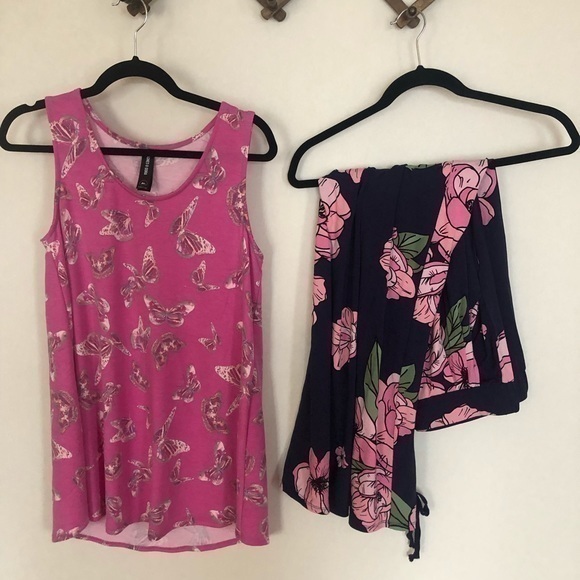 Agnes & Dora New Without Tags Bundle M